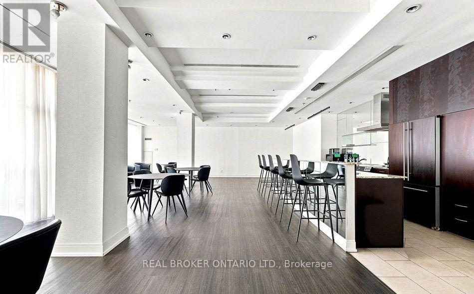 1304 - 88 Broadway Avenue, Toronto, Ontario  M4P 0A5 - Photo 25 - C13697618
