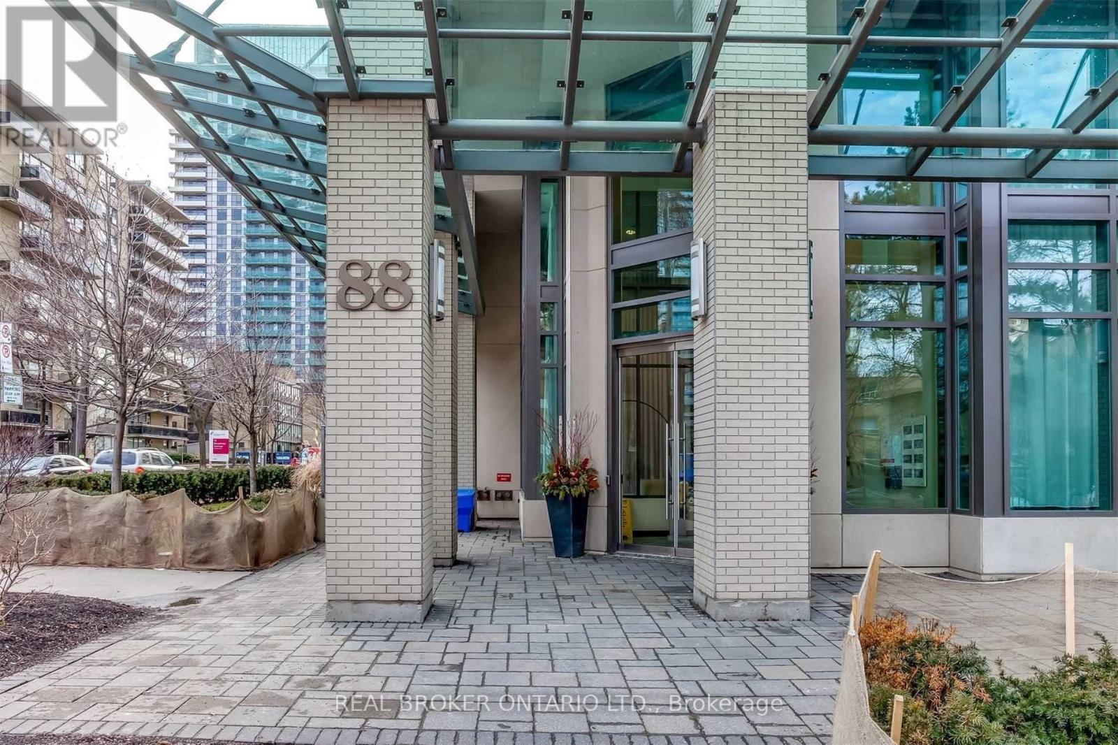 1304 - 88 Broadway Avenue, Toronto, Ontario  M4P 0A5 - Photo 28 - C13697618