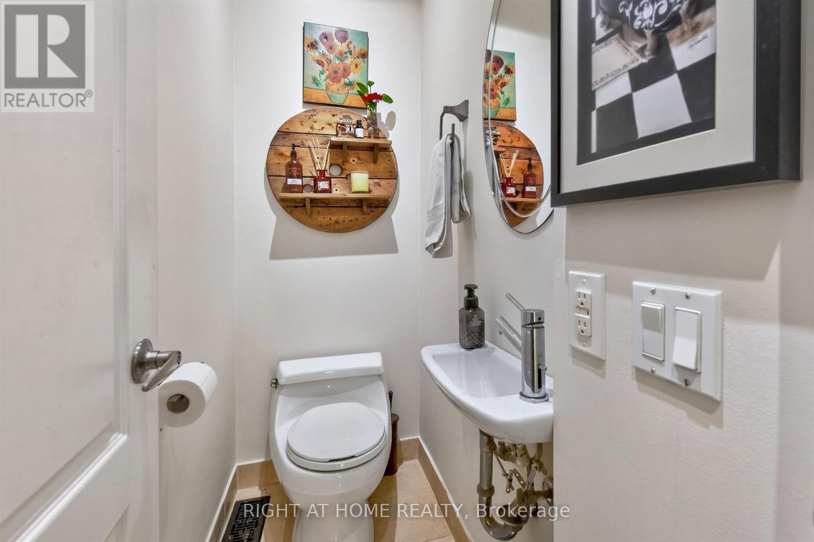 82 Arlington Avenue, Toronto, Ontario  M6G 3L1 - Photo 20 - C13697664