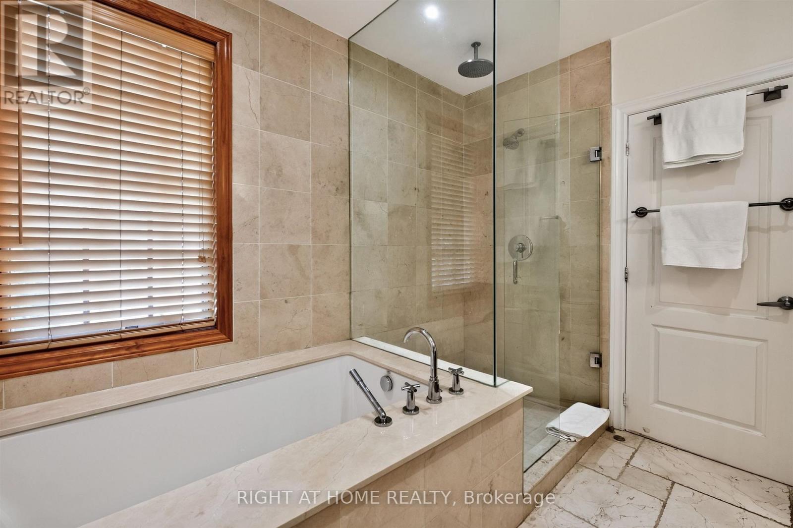 82 Arlington Avenue, Toronto, Ontario  M6G 3L1 - Photo 31 - C13697664