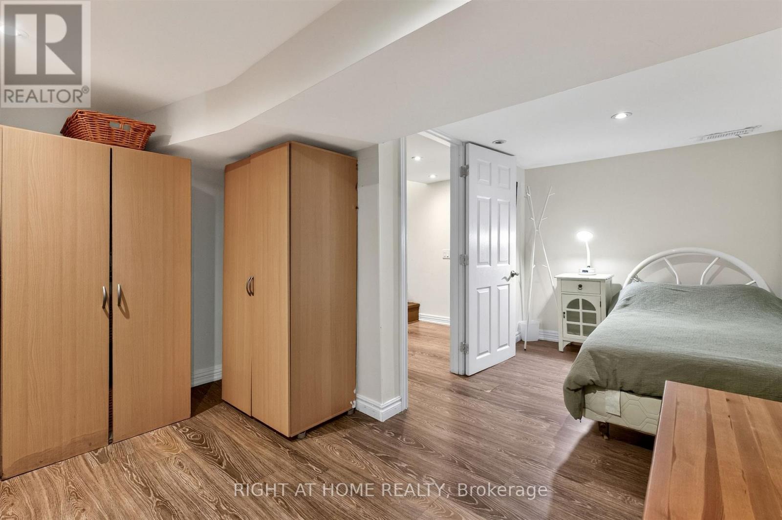 82 Arlington Avenue, Toronto, Ontario  M6G 3L1 - Photo 33 - C13697664