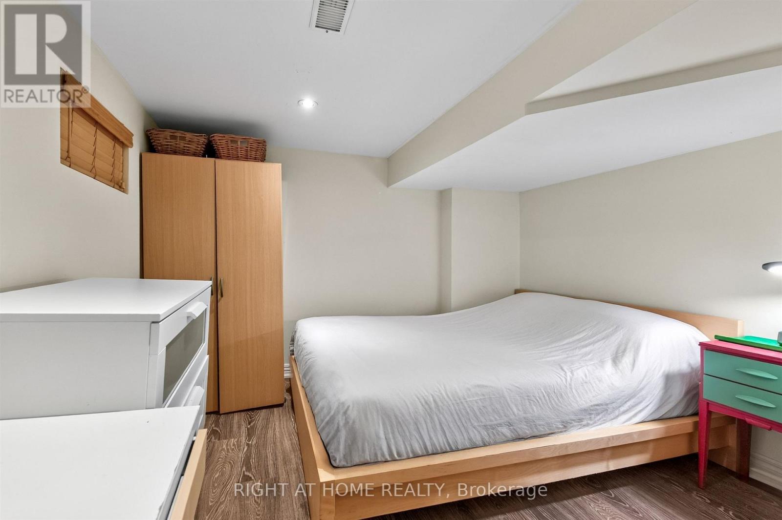 82 Arlington Avenue, Toronto, Ontario  M6G 3L1 - Photo 34 - C13697664