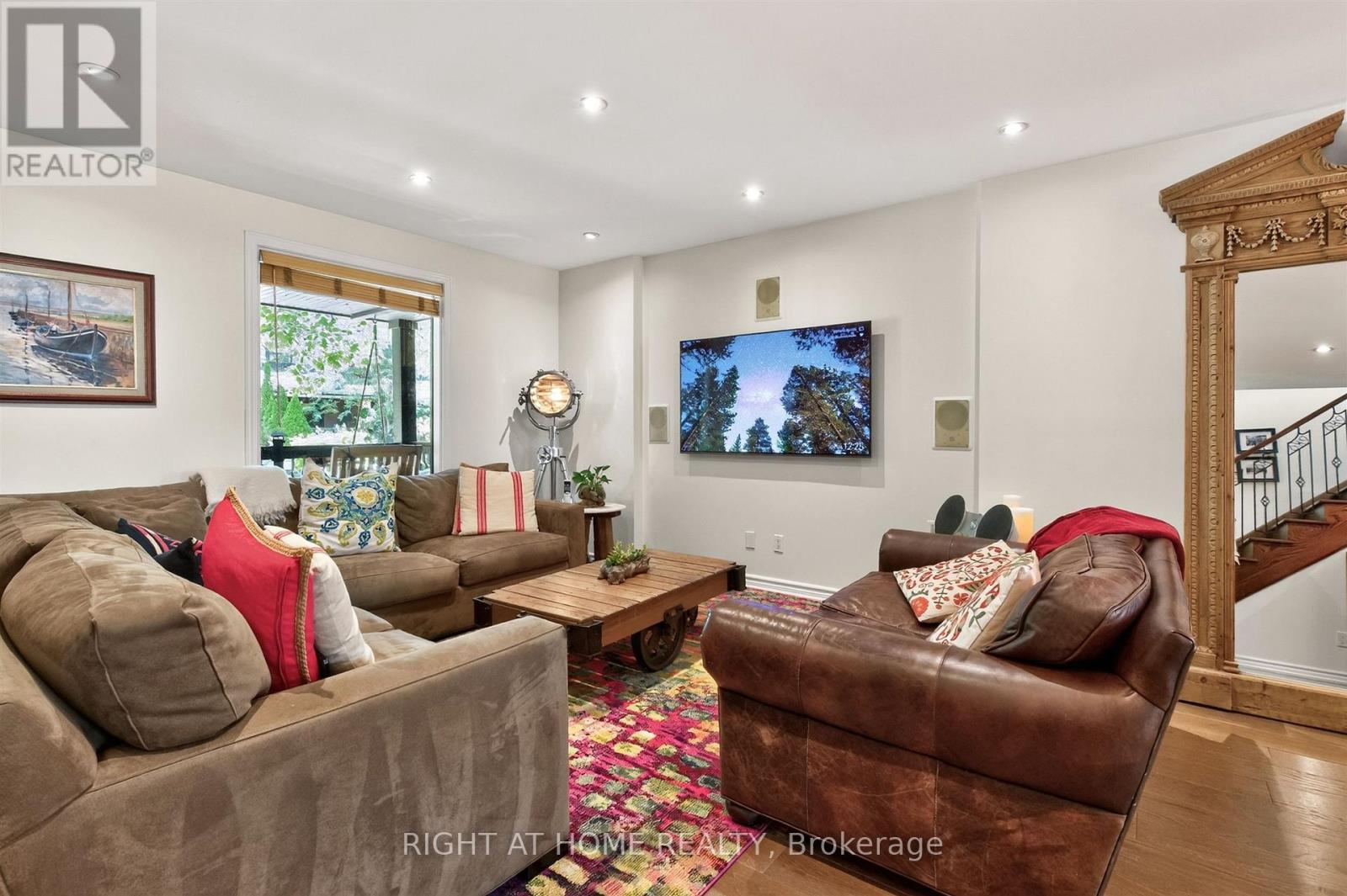 82 Arlington Avenue, Toronto, Ontario  M6G 3L1 - Photo 7 - C13697664