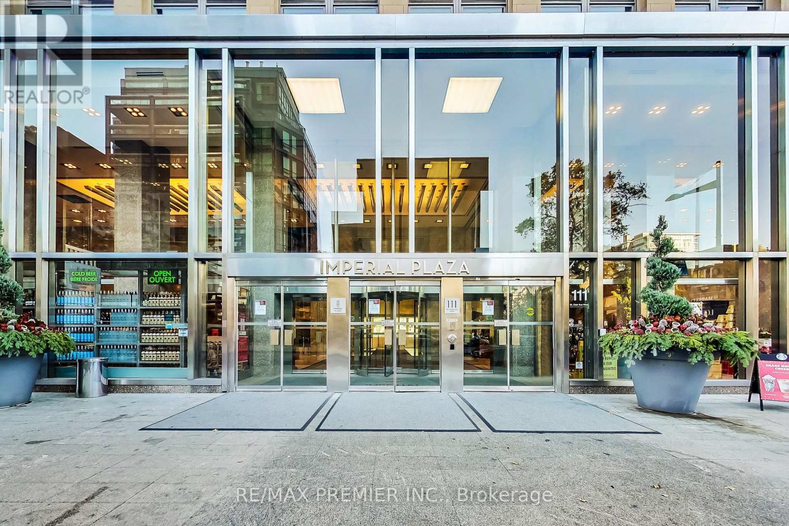 1218 - 111 St. Clair Avenue W, Toronto, Ontario  M4V 1N5 - Photo 10 - C13697768