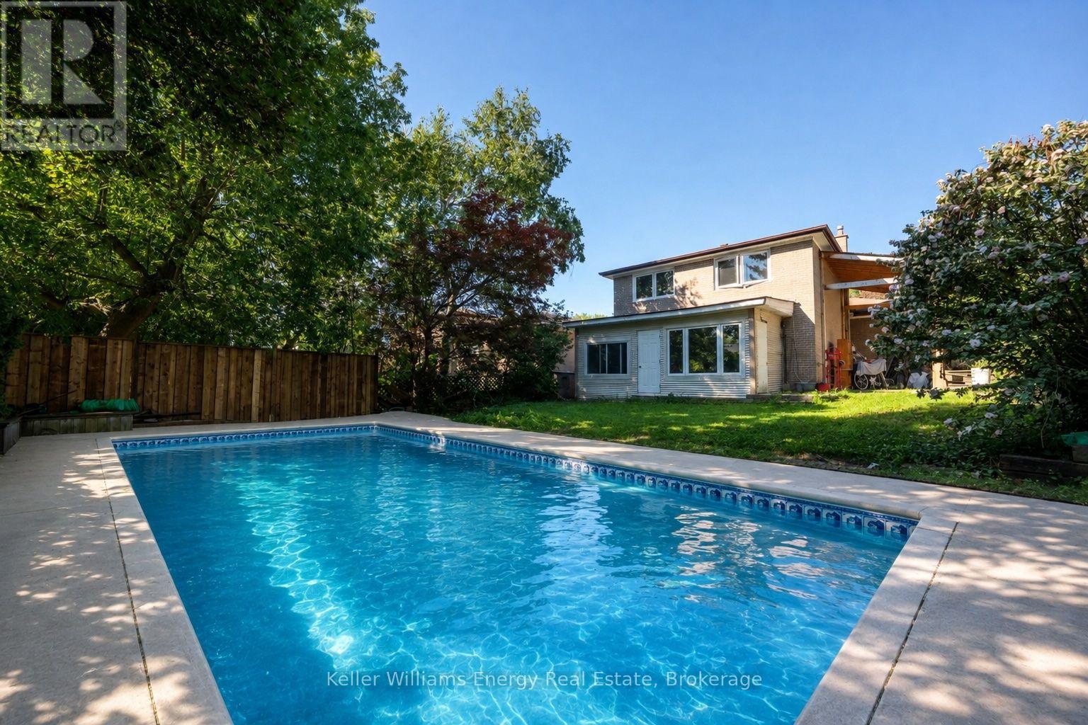 162 Merkley Square, Toronto, Ontario  M1G 2Y8 - Photo 16 - E13697156