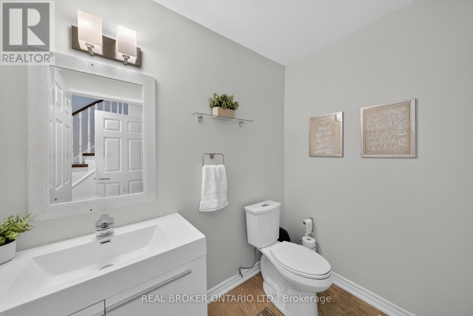 63 Eric Clarke Drive, Whitby, Ontario  L1R 2H6 - Photo 12 - E13697702