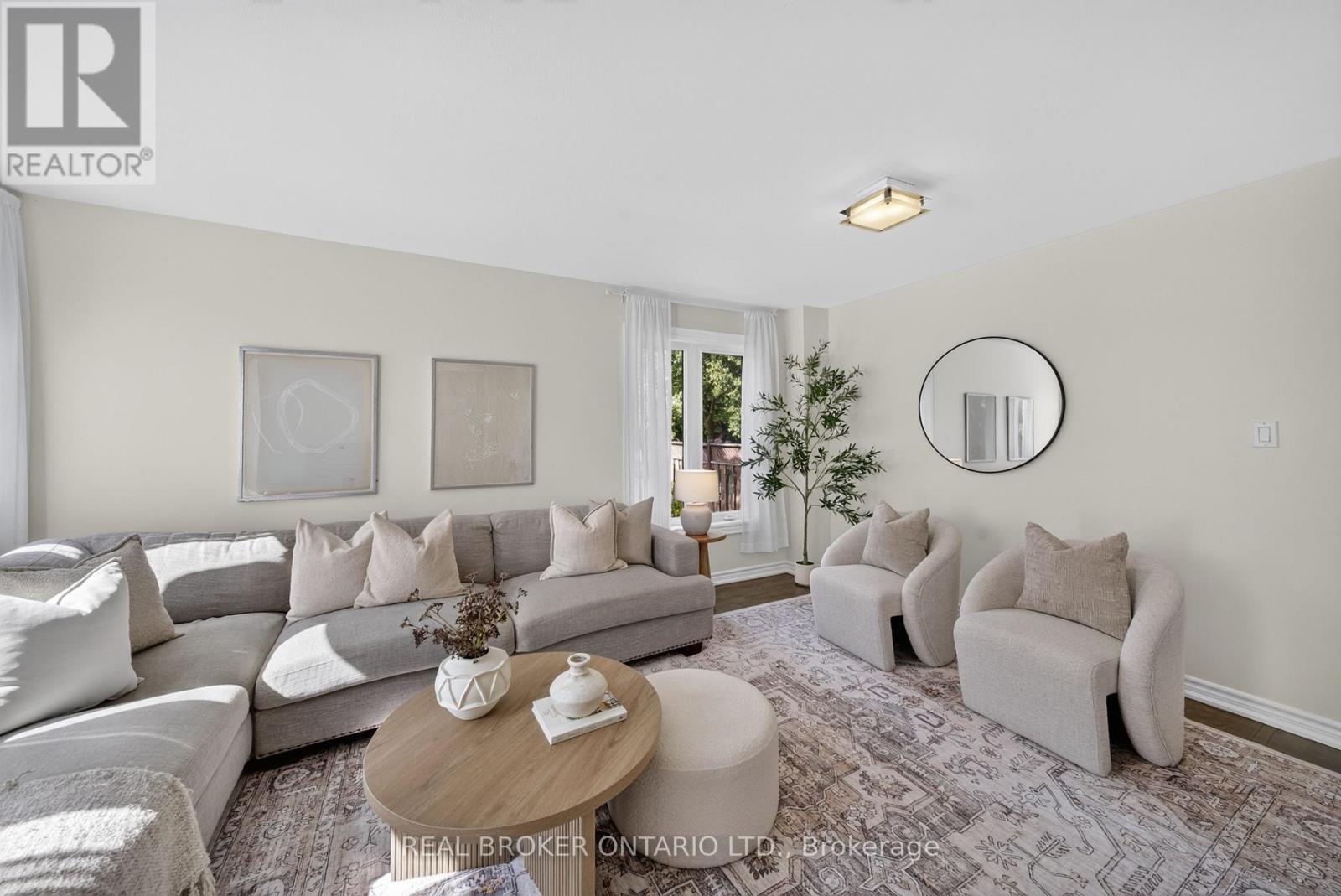 63 Eric Clarke Drive, Whitby, Ontario  L1R 2H6 - Photo 2 - E13697702