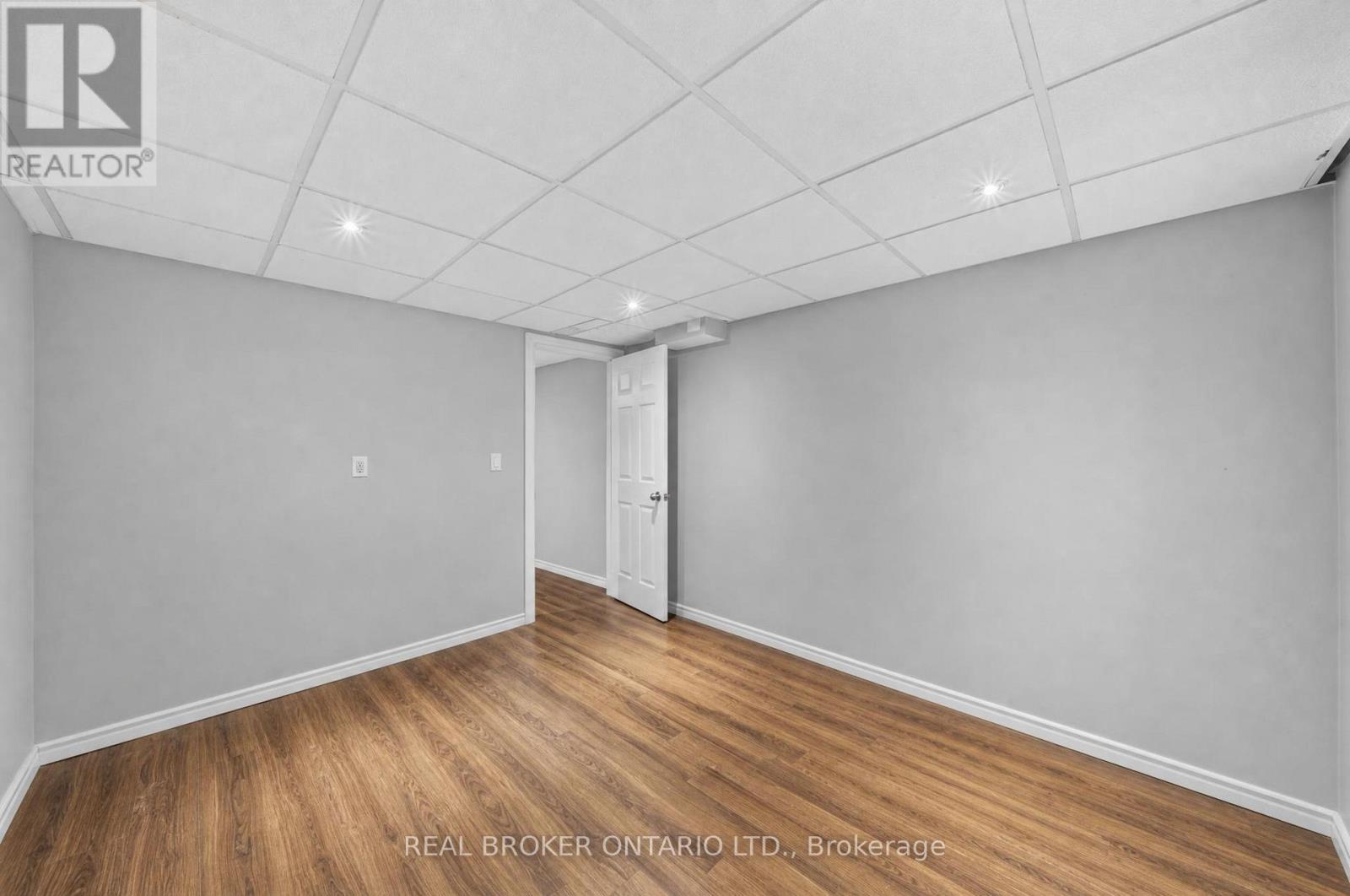 63 Eric Clarke Drive, Whitby, Ontario  L1R 2H6 - Photo 31 - E13697702