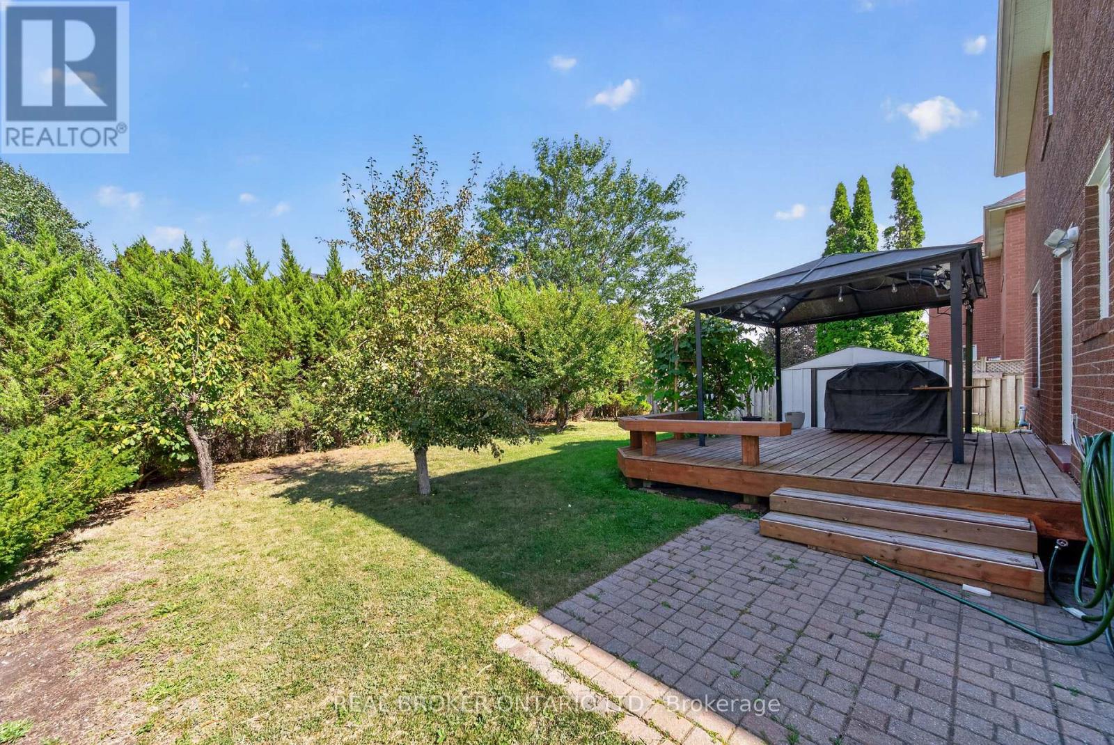 63 Eric Clarke Drive, Whitby, Ontario  L1R 2H6 - Photo 33 - E13697702