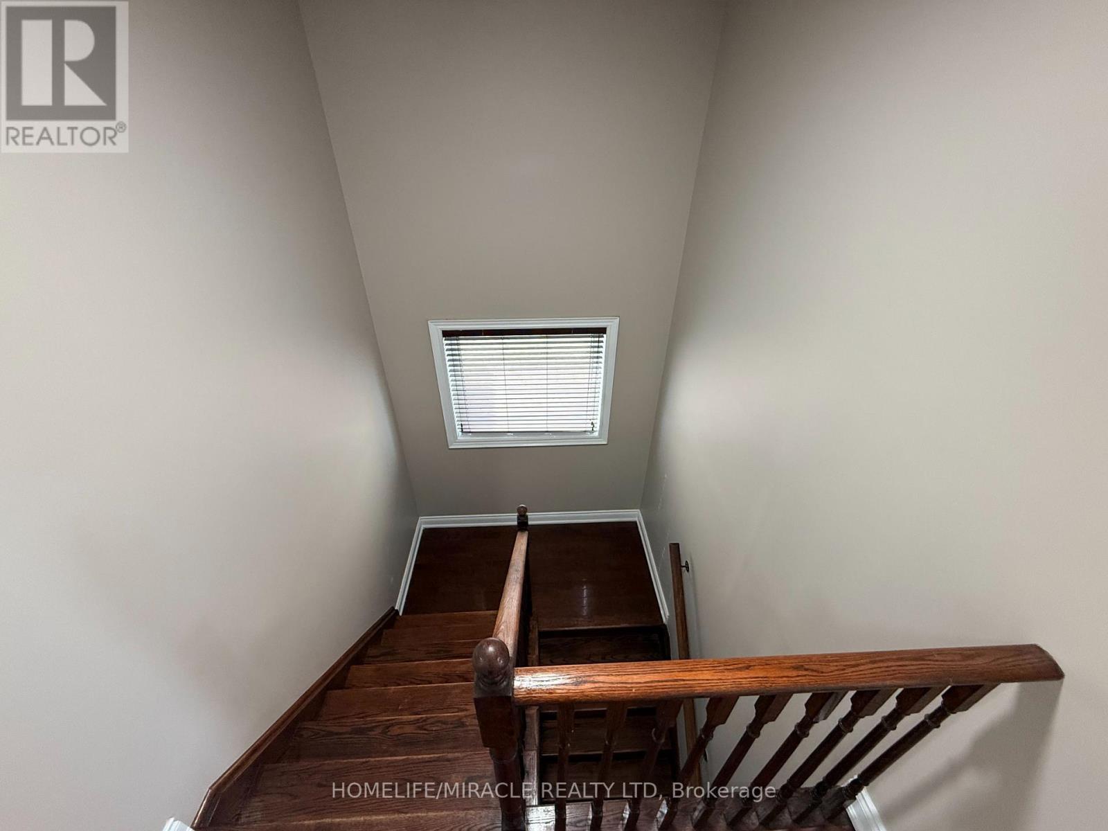 1600 Rockaway Street, Oshawa, Ontario  L1K 0L8 - Photo 16 - E13697788