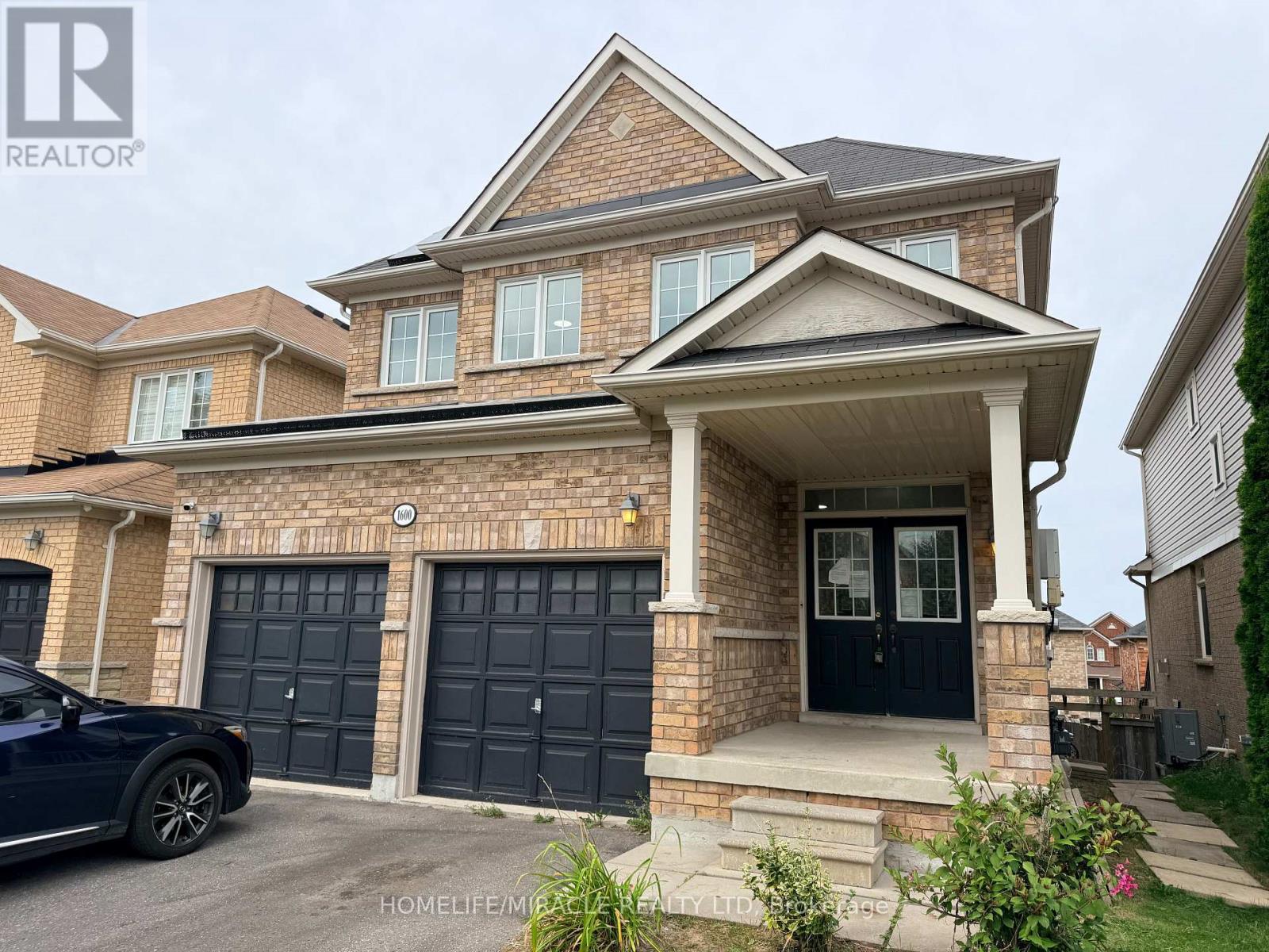 1600 Rockaway Street, Oshawa, Ontario  L1K 0L8 - Photo 2 - E13697788