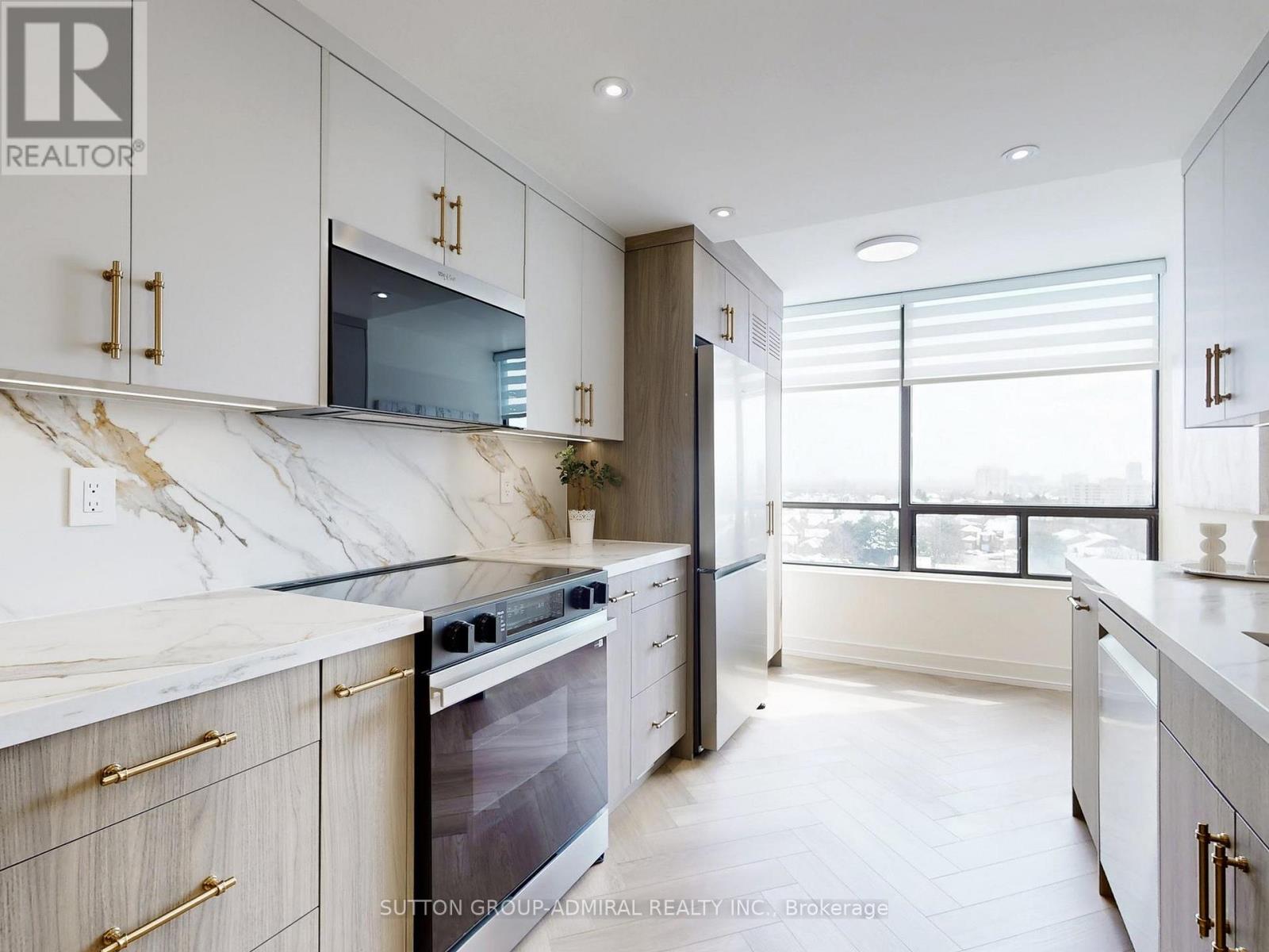 1009 - 7440 Bathurst Street, Vaughan (Brownridge), Ontario  L4J 7K8 - Photo 12 - N13697736