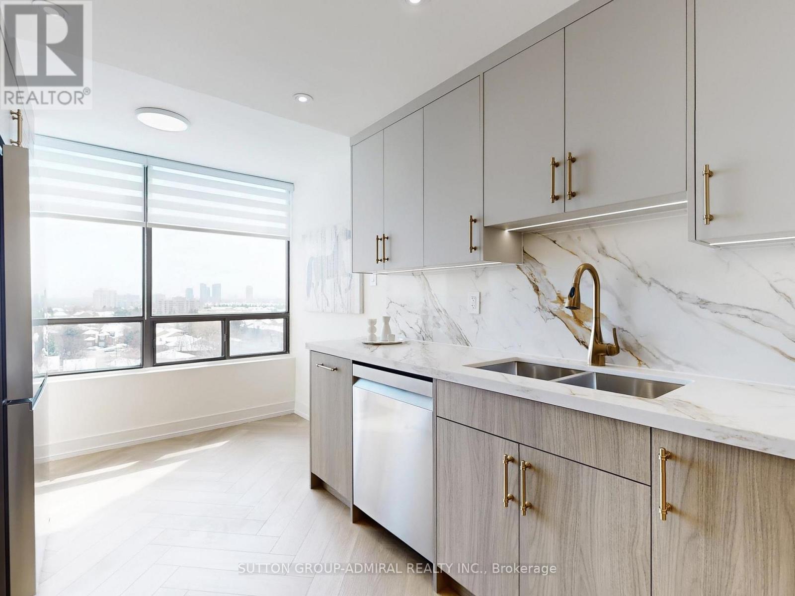 1009 - 7440 Bathurst Street, Vaughan (Brownridge), Ontario  L4J 7K8 - Photo 13 - N13697736