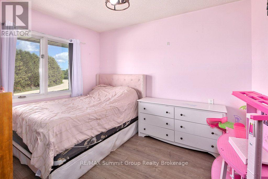 449686 10th Concession Road, Grey Highlands, Ontario  N0C 1M0 - Photo 13 - X13697776