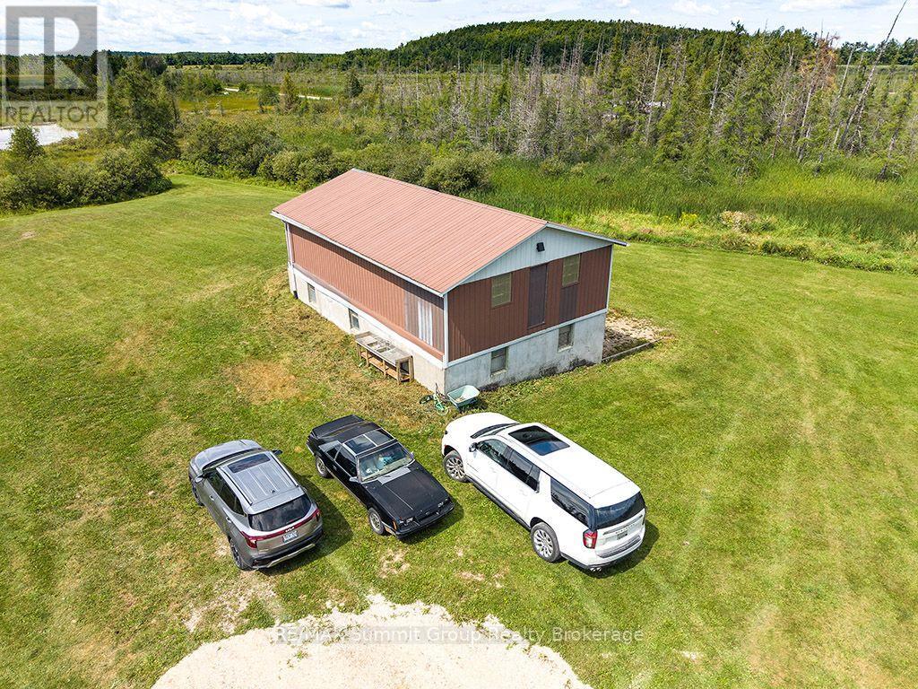 449686 10th Concession Road, Grey Highlands, Ontario  N0C 1M0 - Photo 7 - X13697780