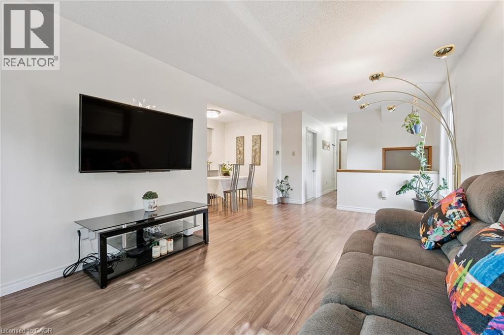46 Cedarwoods Crescent Unit# 53, Kitchener, Ontario  N2C 2L7 - Photo 11 - 40857126