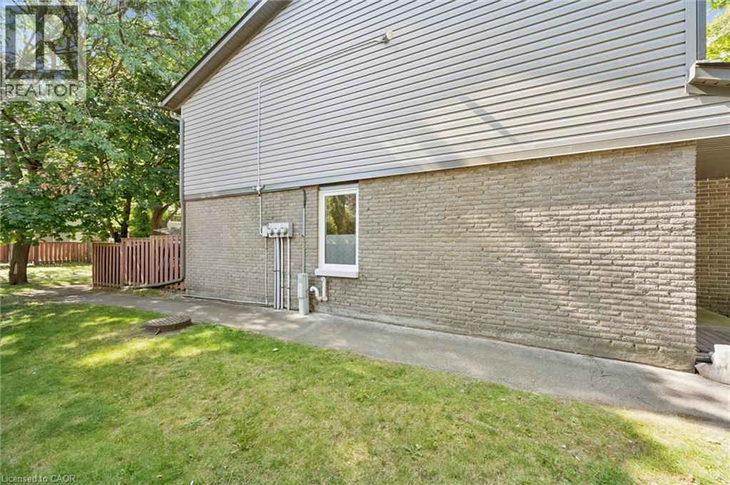 46 Cedarwoods Crescent Unit# 53, Kitchener, Ontario  N2C 2L7 - Photo 34 - 40857126