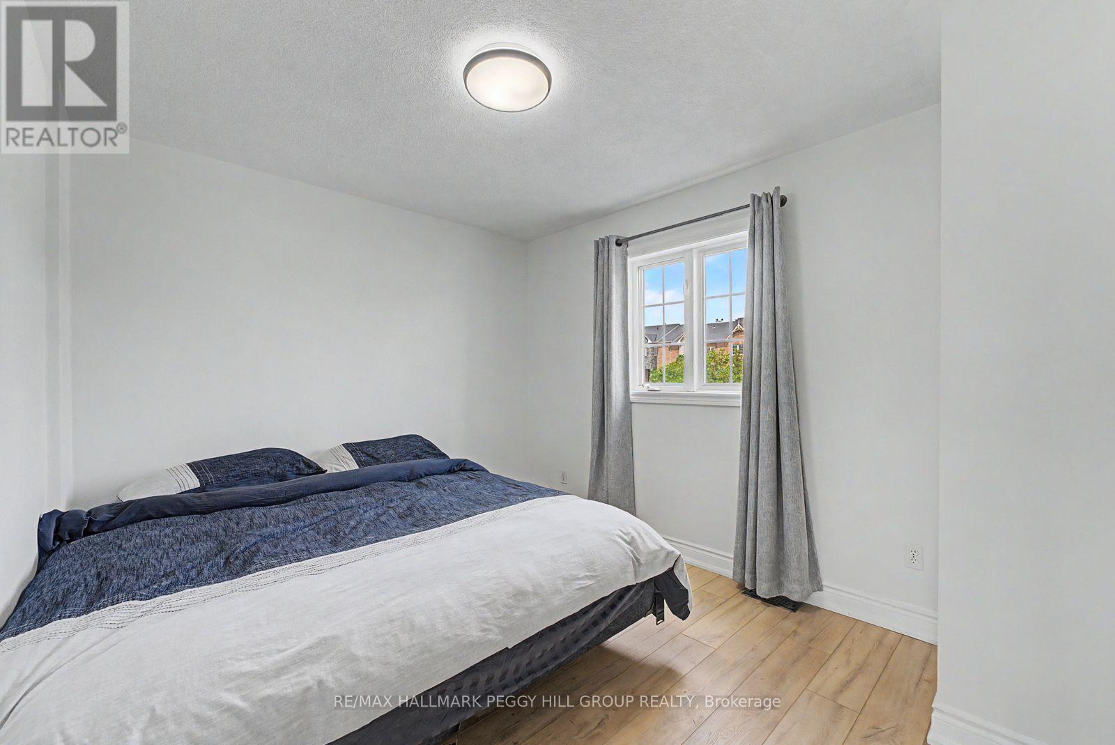 27 Gadwall Avenue, Barrie (Painswick South), Ontario  L4N 8X6 - Photo 8 - S13697652