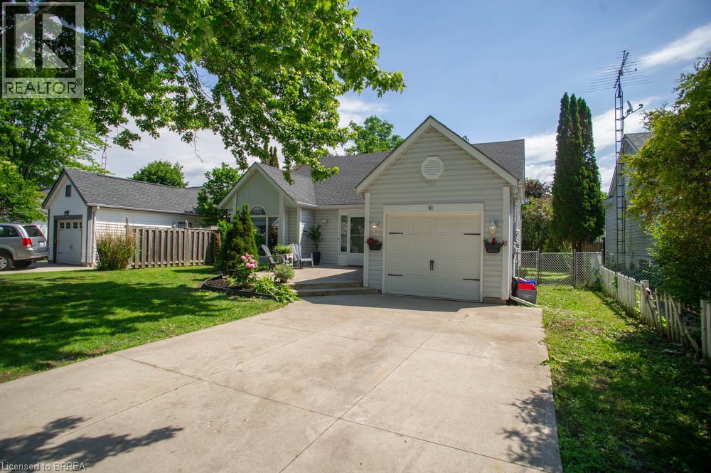 61 Leslie Avenue, Port Dover, Ontario  N0A 1N4 - Photo 4 - 40857331