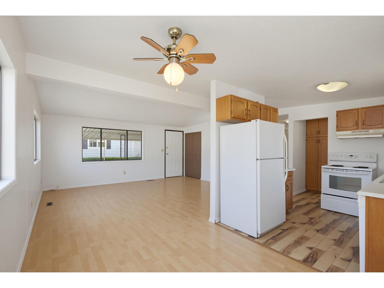 190 27111 0 Avenue, Langley, British Columbia  V4A 6Y8 - Photo 9 - R3156035
