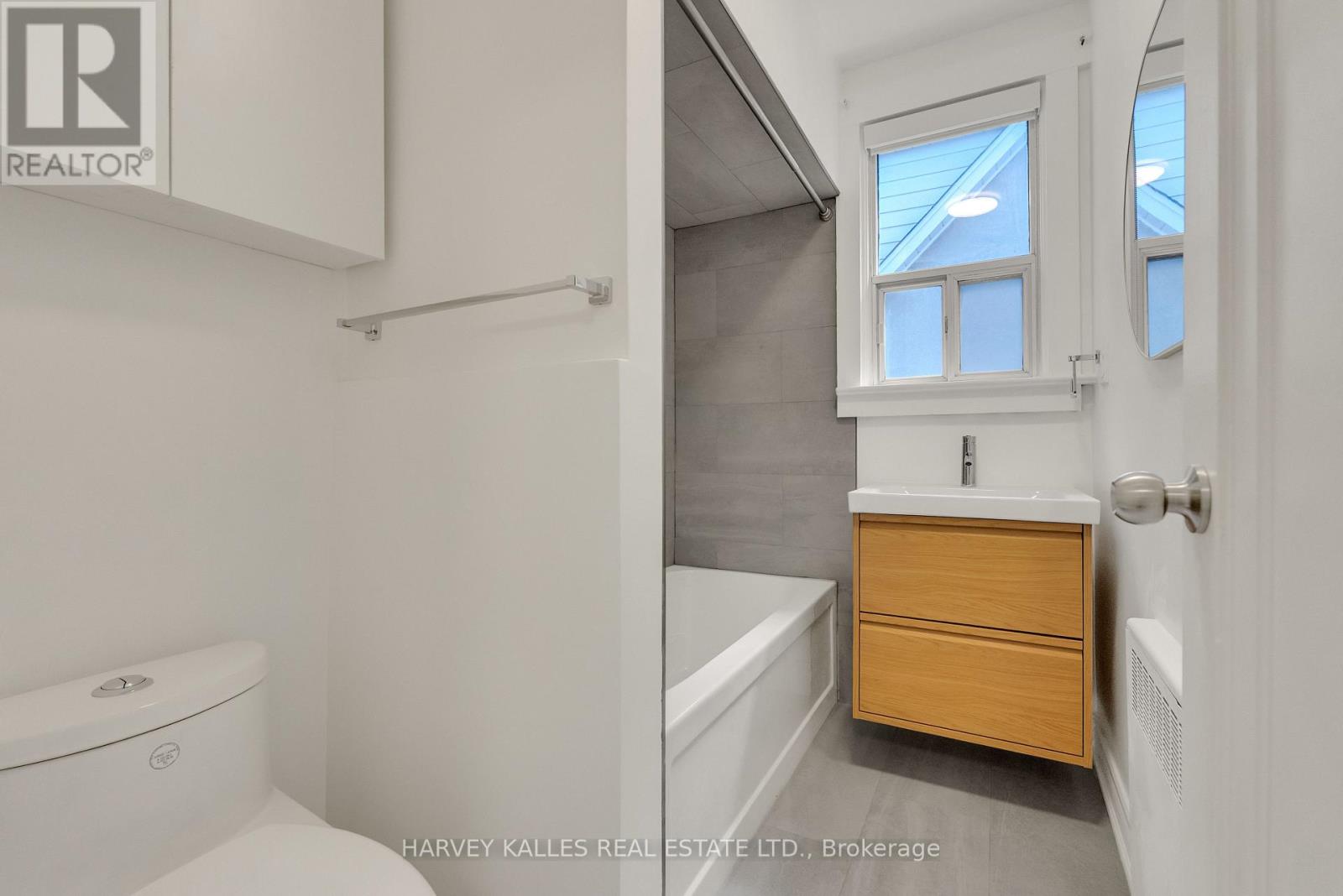 106 Florence Avenue, Toronto, Ontario  M2N 1G3 - Photo 10 - C13696858