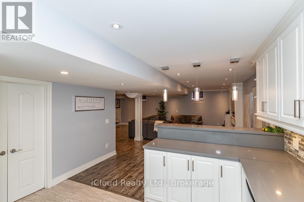 3340 Ferris Street, Burlington, Ontario  L7M 0J8 - Photo 36 - W13650144