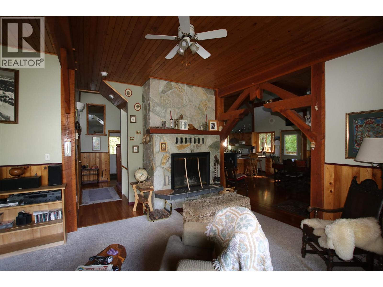 4512 Highway 6, Burton, British Columbia V0G 1R1 - Photo 17 - 10364730