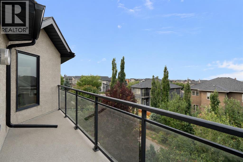 8 Coulee Park SW, Calgary, Alberta  T3H 5J5 - Photo 29 - A2332974