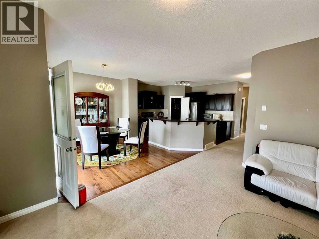 2092 Reunion Boulevard NW, Airdrie, Alberta  T4B 0J2 - Photo 7 - A2336319