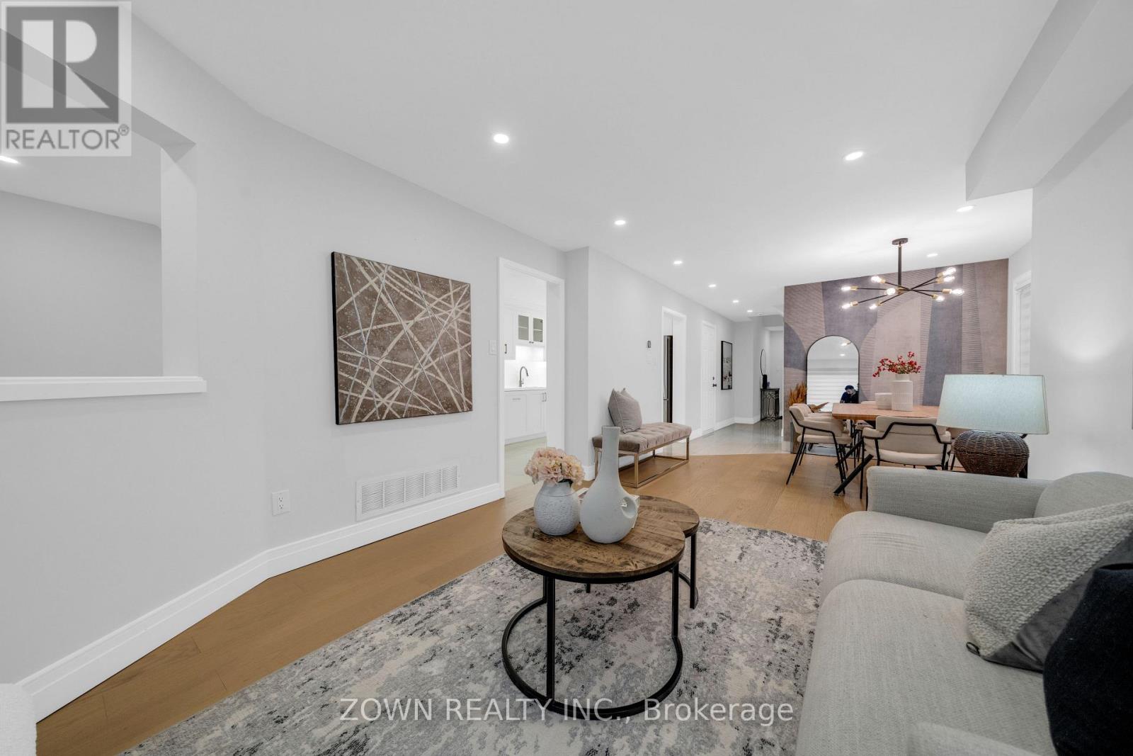 5253 Bushelgrove Circle, Mississauga, Ontario  L5M 6C5 - Photo 10 - W13697750