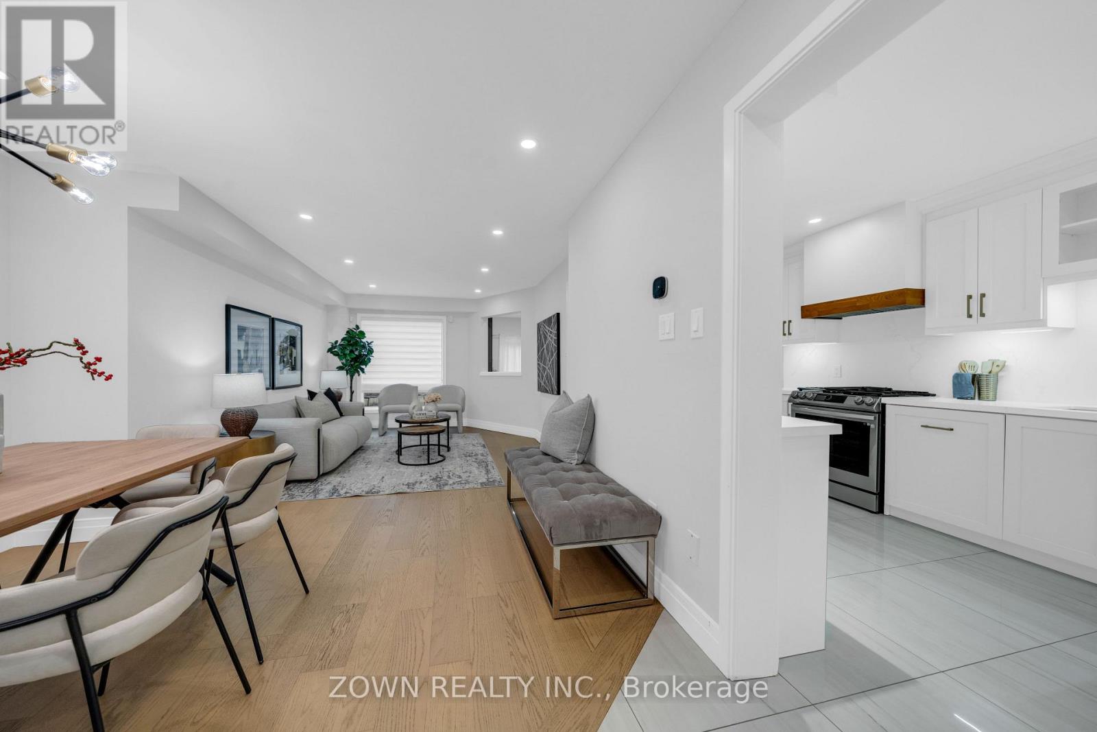 5253 Bushelgrove Circle, Mississauga, Ontario  L5M 6C5 - Photo 11 - W13697750
