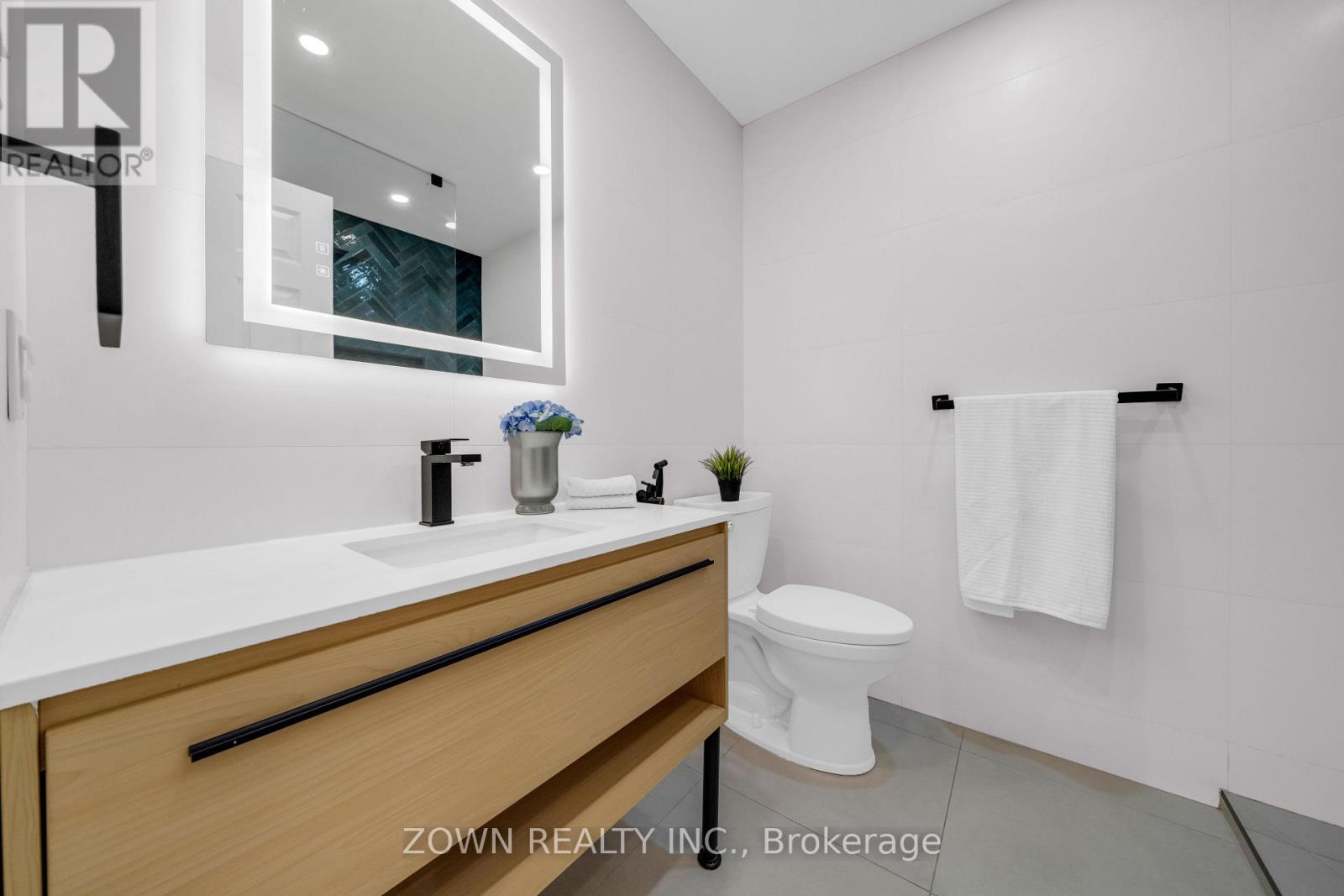 5253 Bushelgrove Circle, Mississauga, Ontario  L5M 6C5 - Photo 23 - W13697750
