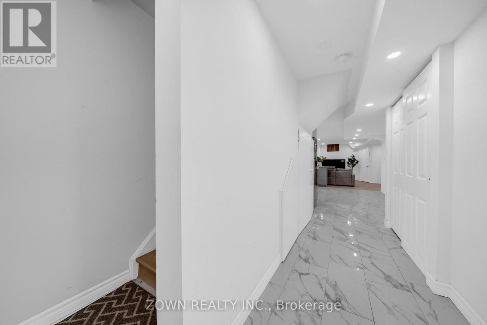 5253 Bushelgrove Circle, Mississauga, Ontario  L5M 6C5 - Photo 39 - W13697750