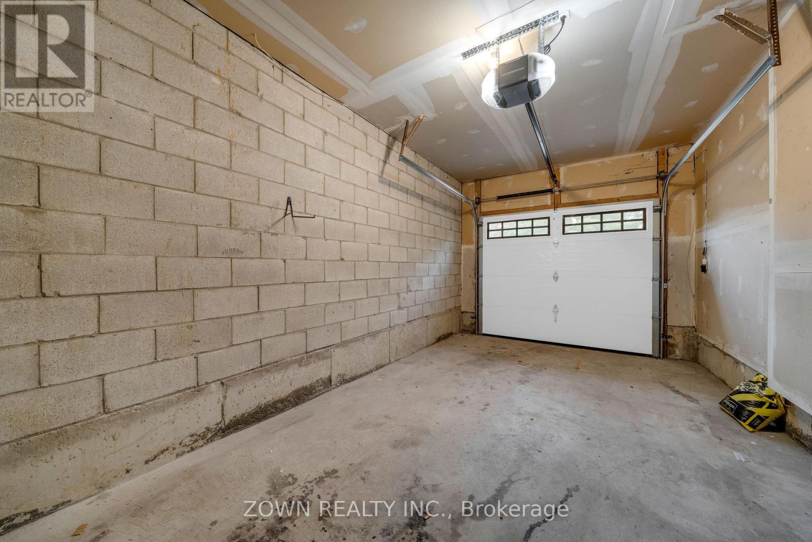 5253 Bushelgrove Circle, Mississauga, Ontario  L5M 6C5 - Photo 47 - W13697750