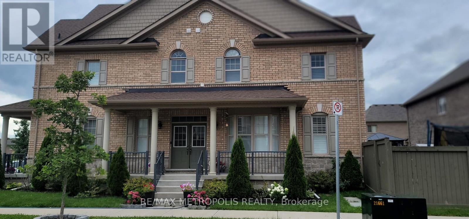 Bsmt - 1 Desert Garden Drive, Brampton, Ontario  L7A 4M4 - Photo 12 - W13697756