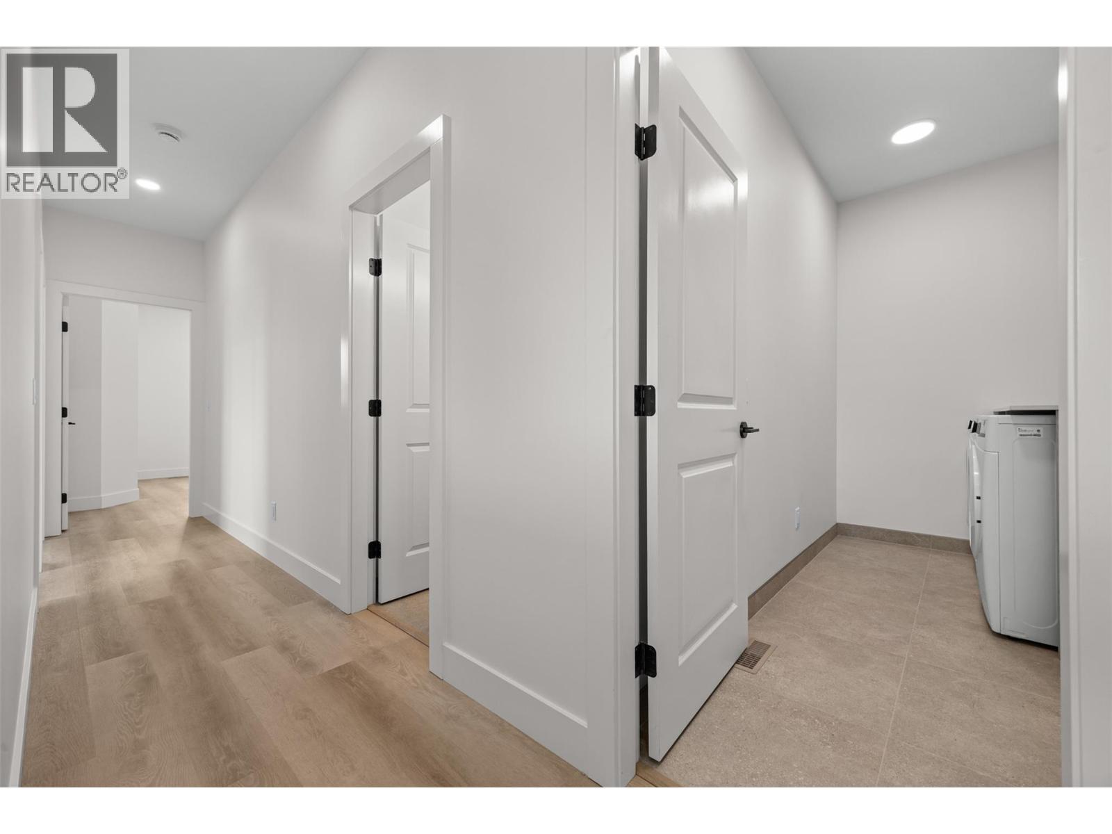 773 Kinnear Avenue Unit# 1, Kelowna, British Columbia  V1Y 5B2 - Photo 20 - 10395188