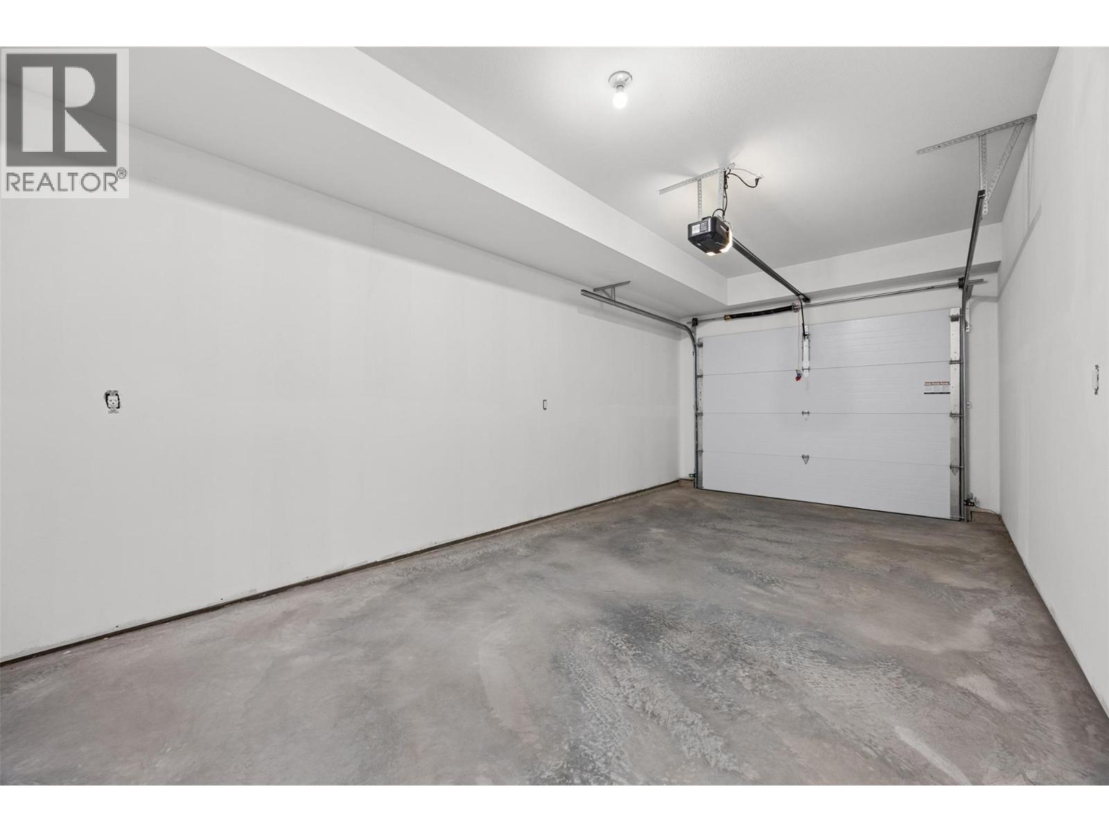 773 Kinnear Avenue Unit# 1, Kelowna, British Columbia  V1Y 5B2 - Photo 40 - 10395188
