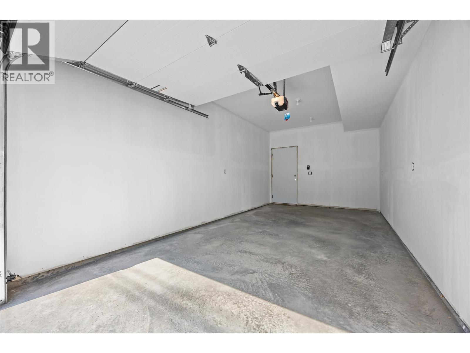 773 Kinnear Avenue Unit# 1, Kelowna, British Columbia  V1Y 5B2 - Photo 39 - 10395188