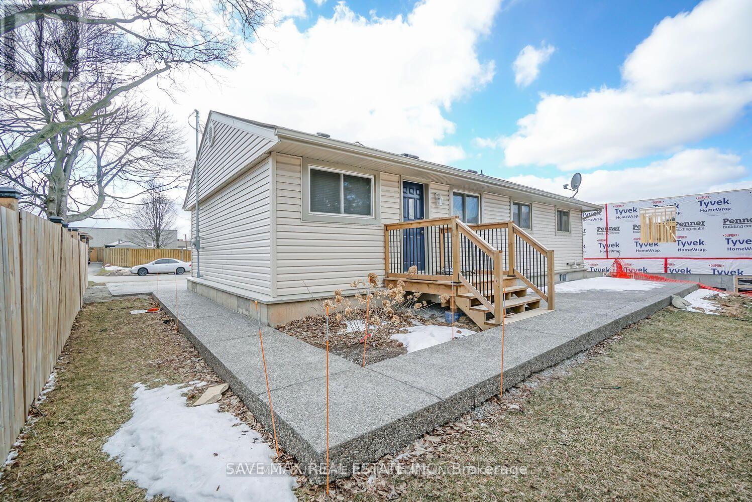 7631 WAYNE STREET, Niagara Falls, Ontario