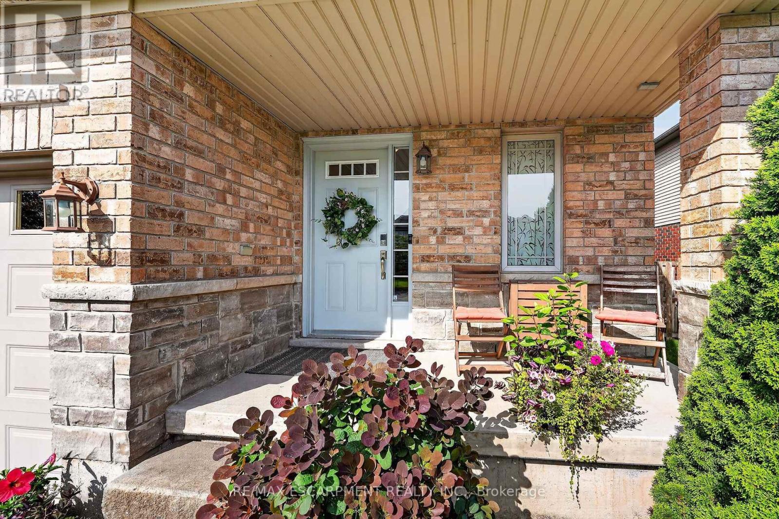 4838 Adam Court, Lincoln, Ontario  L3J 1M5 - Photo 5 - X13697634