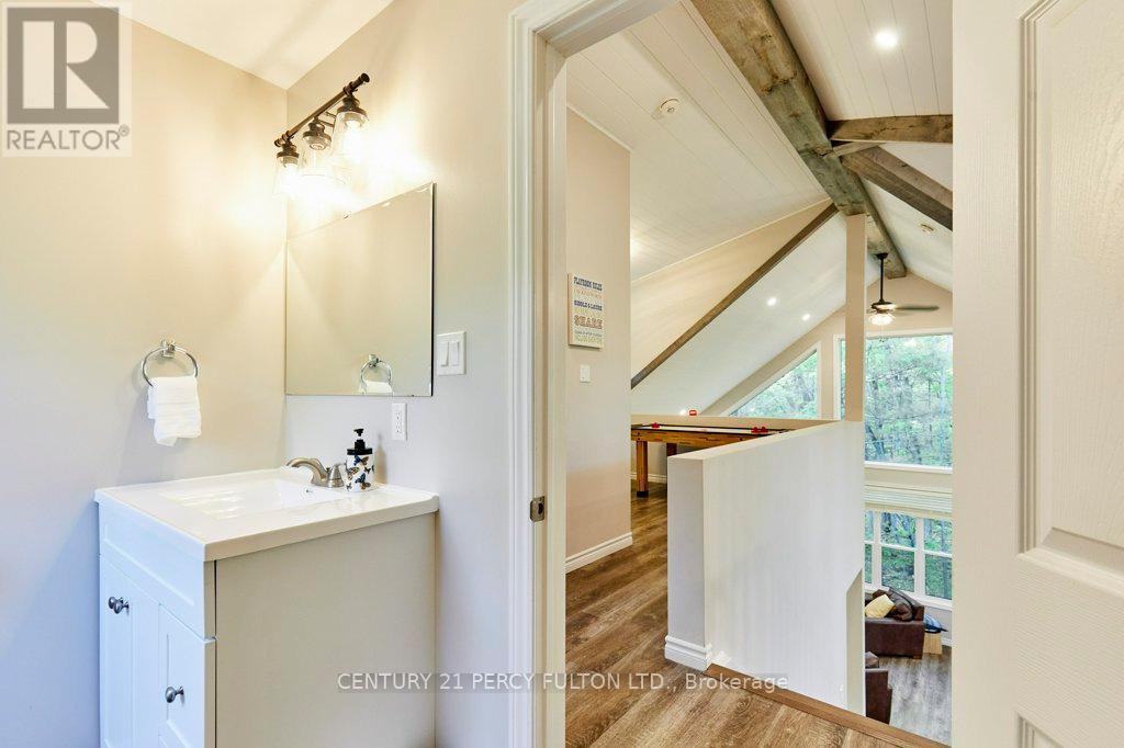 450 Crooked Bay Road, Georgian Bay, Ontario  P0C 1S0 - Photo 27 - X13697638