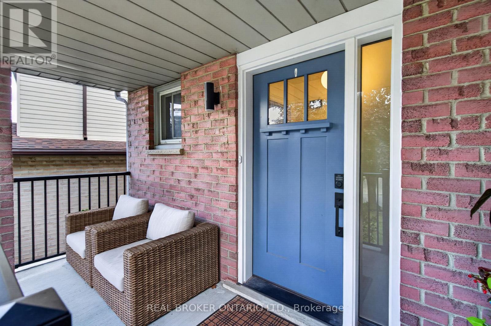 171 Golfwood Drive, Hamilton, Ontario  L9C 6W2 - Photo 3 - X13697640
