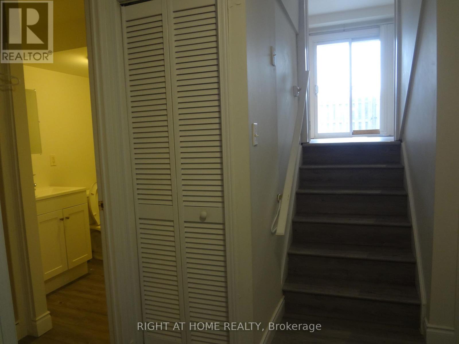 49 - 211 Veronica Drive, Kitchener, Ontario  N2A 2R8 - Photo 15 - X13697690