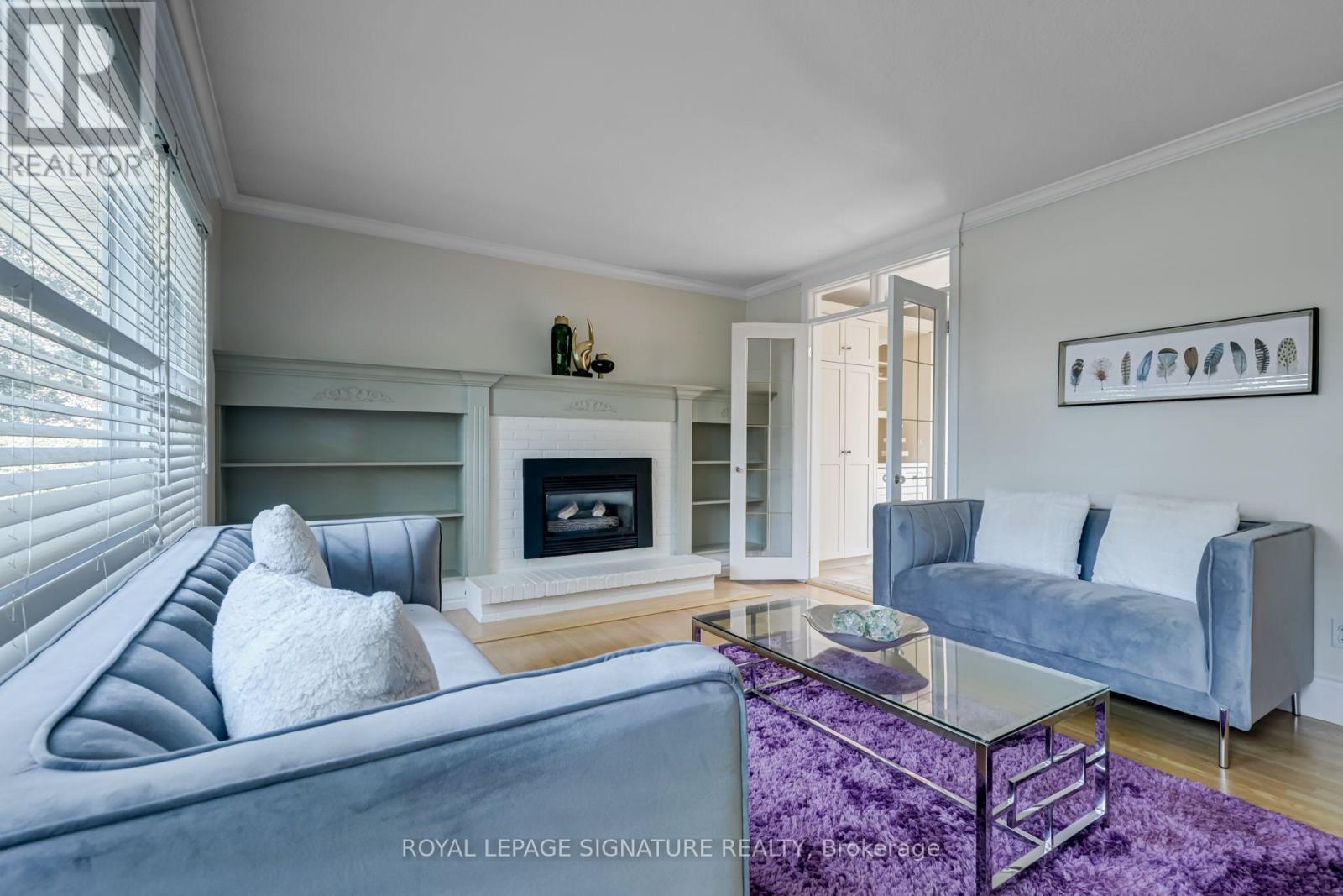 383 Maplehurst Avenue, Oakville, Ontario  L6L 4Y3 - Photo 7 - W13689488