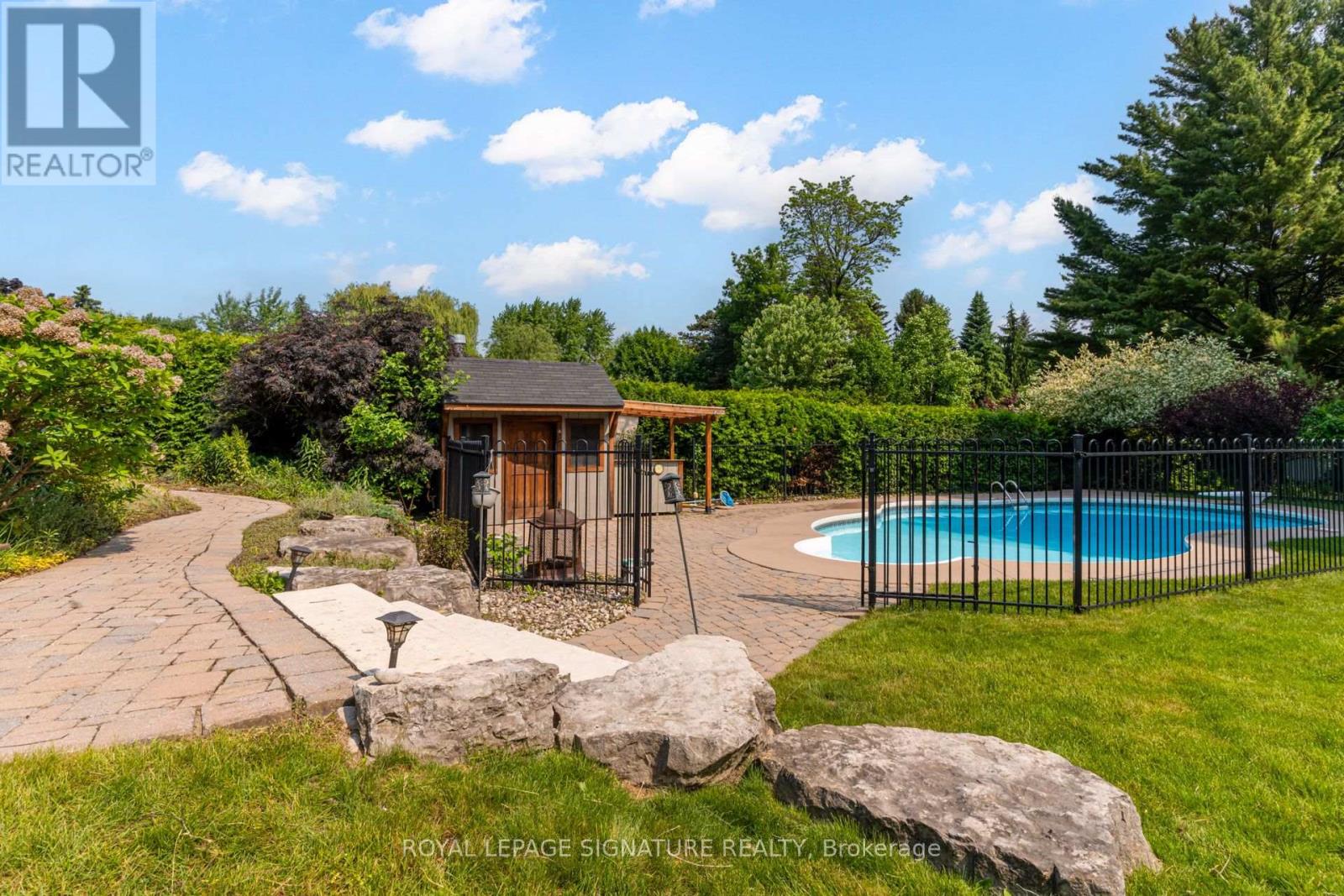 383 Maplehurst Avenue, Oakville, Ontario  L6L 4Y3 - Photo 32 - W13689488