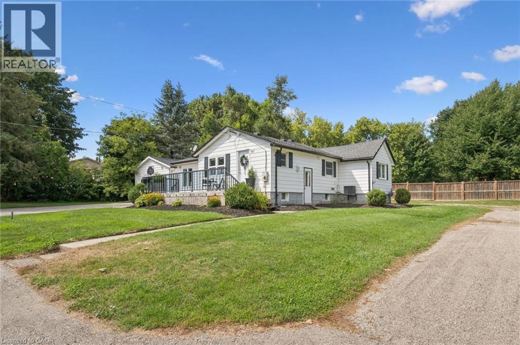 91 Jane Street, St. Clements, Ontario  N0B 2M0 - Photo 2 - 40857372