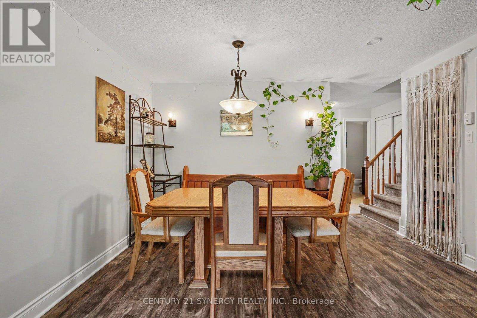 909d Elmsmere Road, Ottawa, Ontario  K1J 8G4 - Photo 15 - X13470734