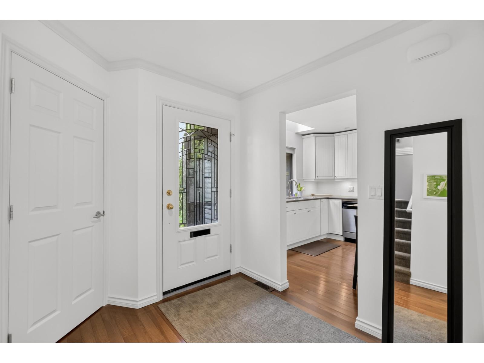 102 12741 16 Avenue, White Rock, British Columbia  V4A 1N2 - Photo 3 - R3145892