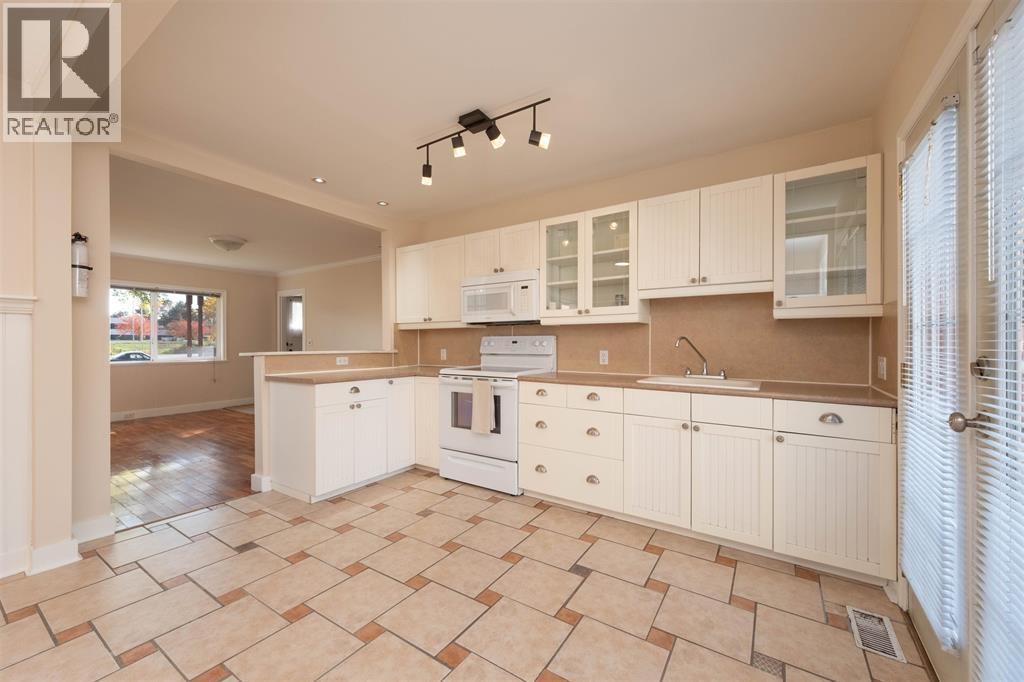 3211 Catalina Crescent, Richmond, British Columbia  V7B 1E3 - Photo 16 - R3147078