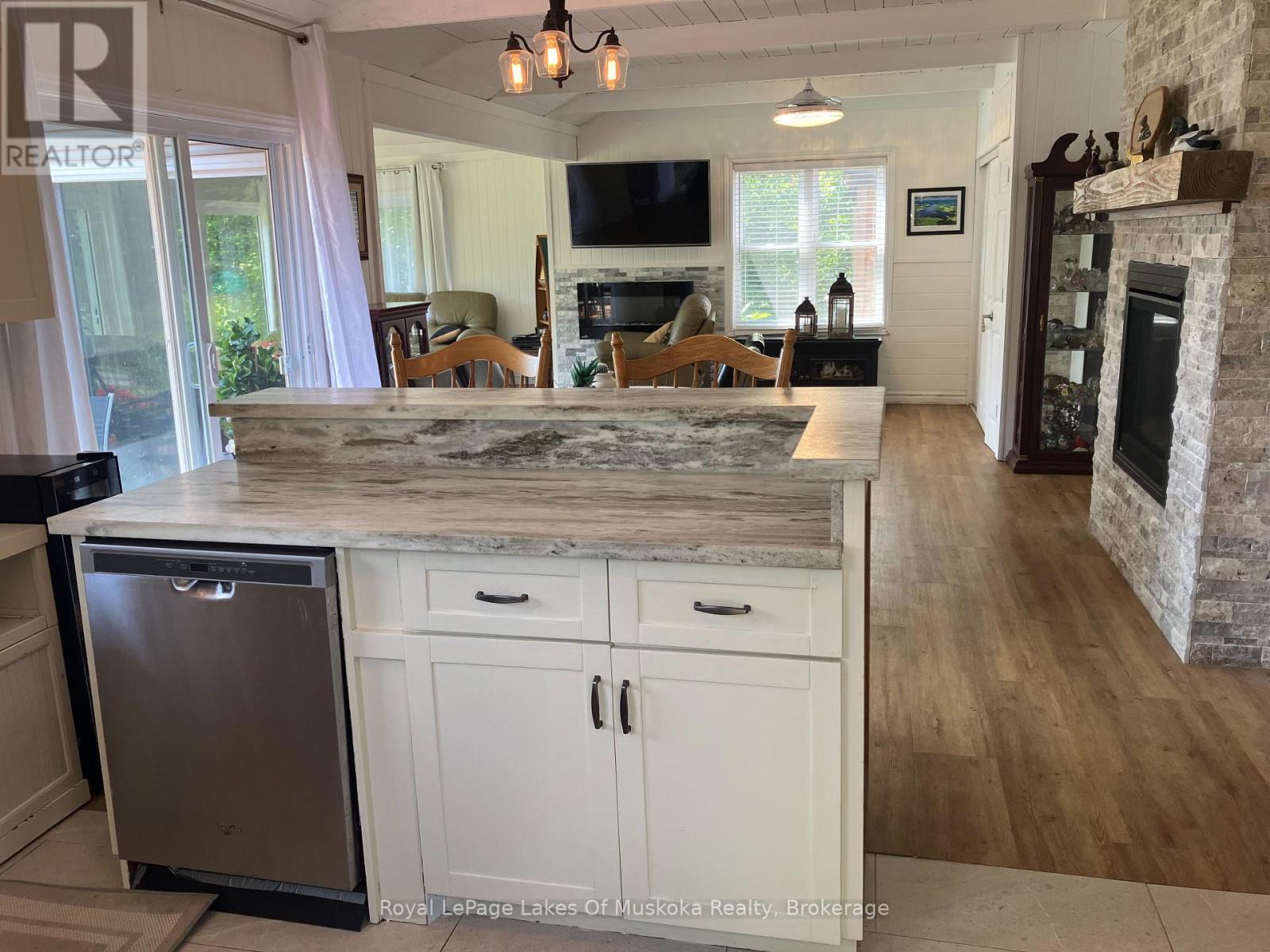1 - 1052 Cove Road, Muskoka Lakes, Ontario  P0B 1M0 - Photo 15 - X13675106